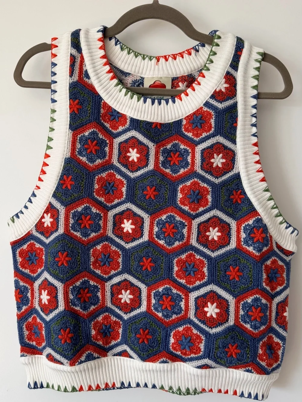 FARM RIO CROCHET VEST - Picture 6 of 11